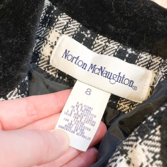 Vintage McNaughton Black & White Plaid Blazer - Picture 7 of 11